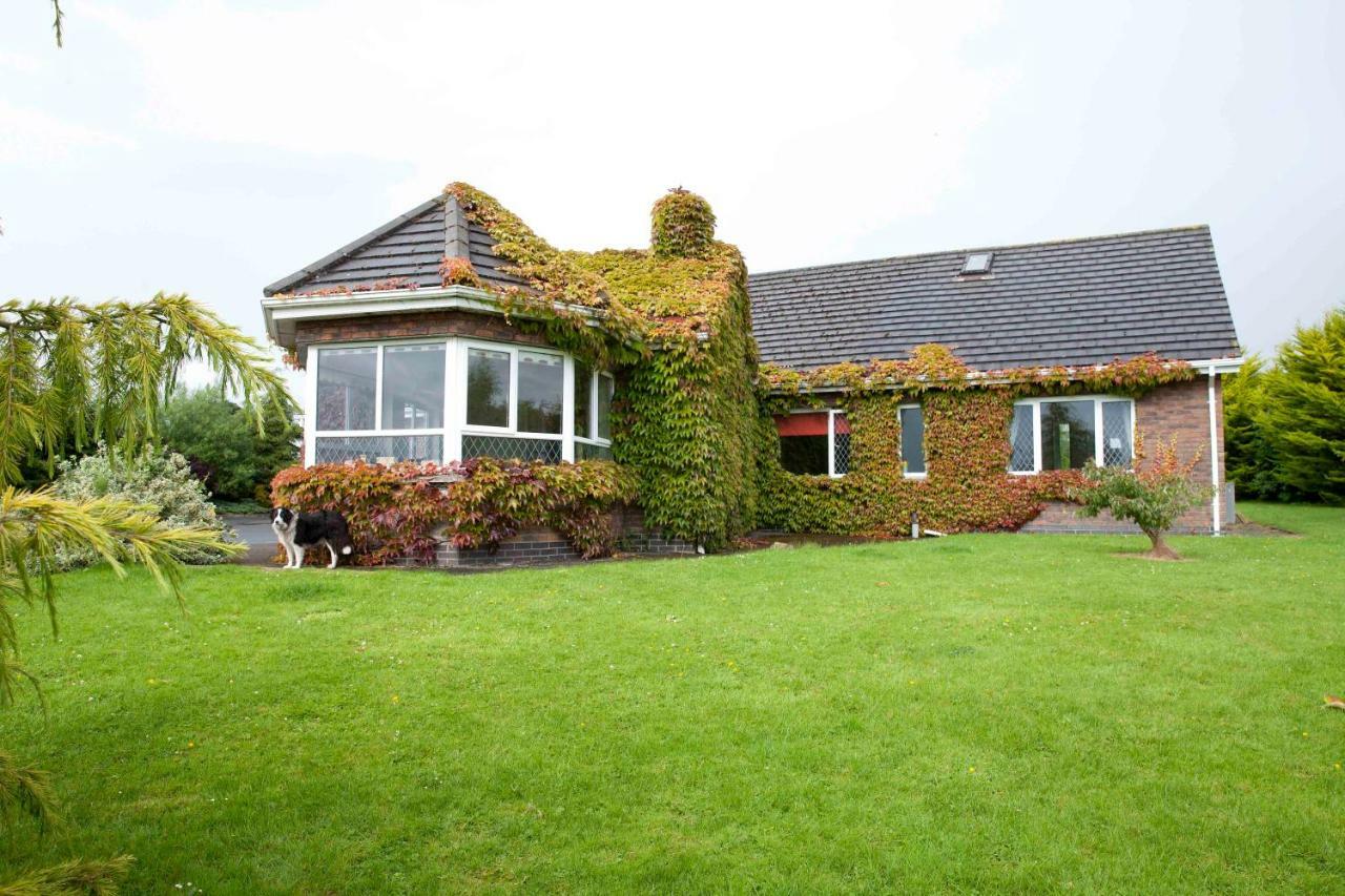 Inny Bay Bed And Breakfast Tang Exterior foto