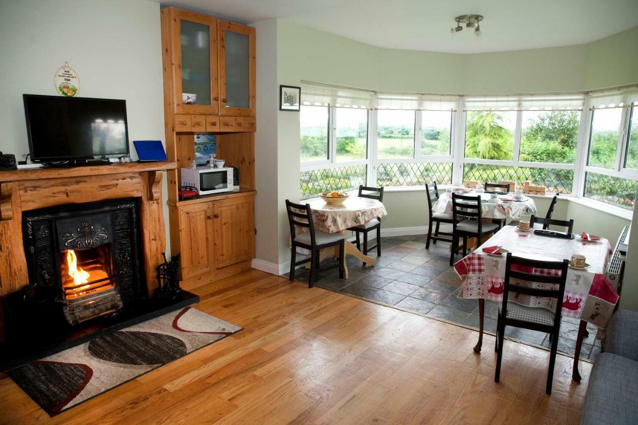 Inny Bay Bed And Breakfast Tang Exterior foto